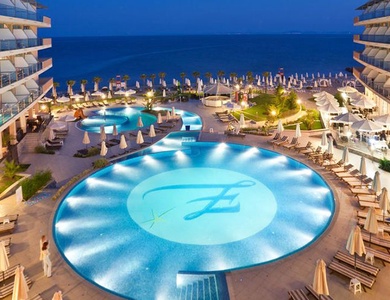 Hôtel Zornitza Sands Beach & Spa 4* sup