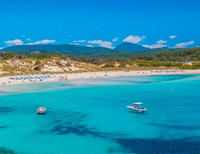 Hôtel Beach Club 3*