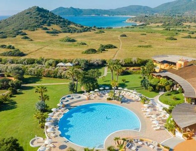 Hôtel Sant'Elmo Beach Resort 4*