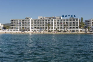 Club S'Estanyol 3 *