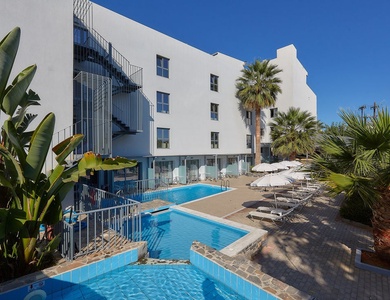 Hôtel Pollis Hotel 4*