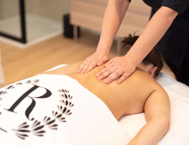 Week-end 5* clés en mains avec massage et dîner au coeur de la Provence - 5*