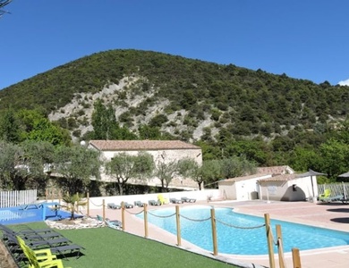 Camping les Terrasses Provençales, 3*
