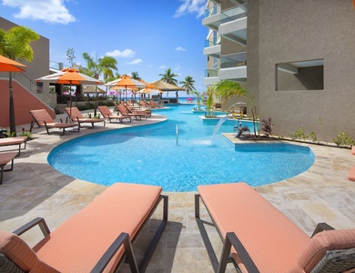 Hôtel O2 Beach Club et Spa by Ocean 5*