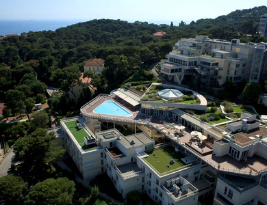 Séjour en famille en club hôtel près à Hyère - 3*