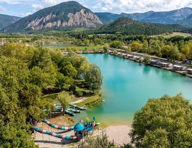Camping le Lac Bleu - Ciela Village, 3*