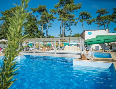 Camping Paradis - La Pomme de Pin, 4*