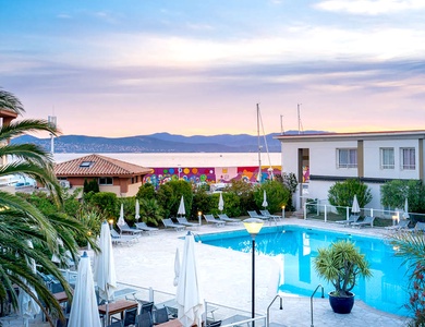 Escapade à Saint-Raphaël face à la mer avec dîner inclus - 4*