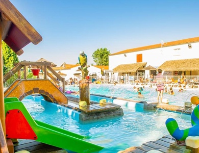 Camping Les Embruns d'Oléron, 4*