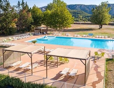 Camping Les Rives du Luberon, 4*