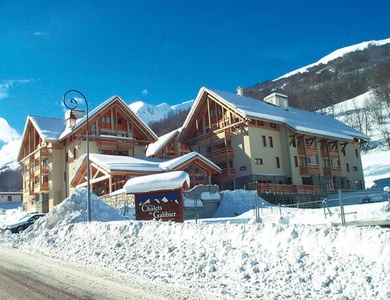 Valloire - Les Chalets du Galibier - Formule Remontées mécaniques et matériel de ski