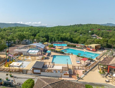 Camping Domaine de Chaussy, 4*