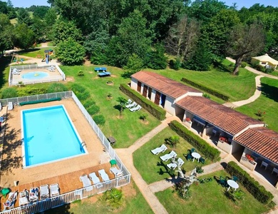 Flower Camping les Nauves, 3*