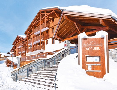 Résidence Lagrange Les Chalets d'Emeraude 4*