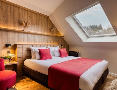 Séjour avec spa au coeur de Houffalize, au milieu des Ardennes belges - 4*