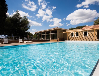 Club Domaine de Château Laval 3* en Demi-Pension