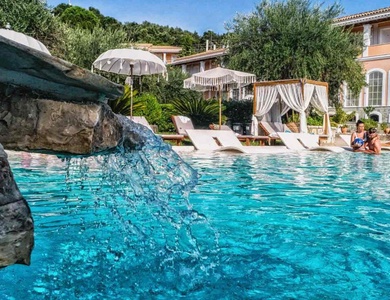 Hôtel Nefeli Hotel 3*