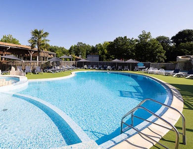 Camping La Grand Métairie - Camping Paradis, 4*