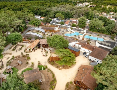 OFFRE CHOC - Flower Camping Au Bois des Biches, 4*