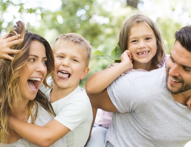 Séjour en Famille à Rouen : Confort en Chambre Quadruple et Accueil Chaleureux - 4*