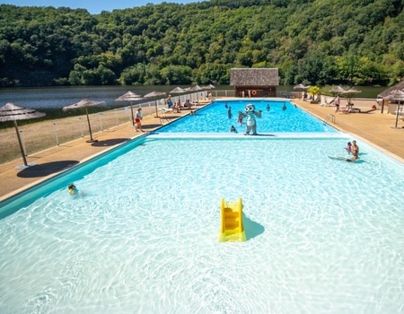 Camping Sea Green Château du Gibanel, 4* - 2