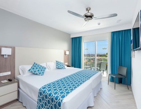 Hotel Riu Papayas 4* - 2