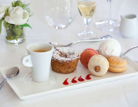 Week-end détente avec dîner et vue sur la rivière du Célé à Figeac - 3* - 5