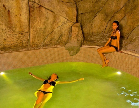 Détente avec accès au centre thermal gymnastique dans l'eau - 4*