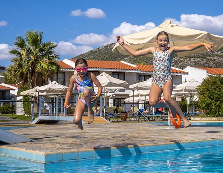 Club Marmara Golden Coast 4* - 4