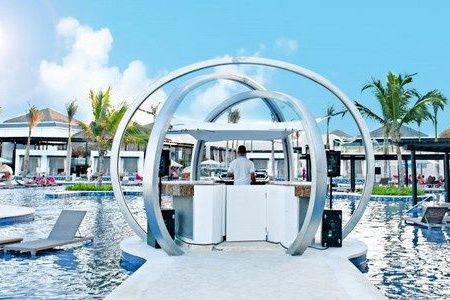 Hôtel CHIC Punta Cana Resort by Royalton 5*