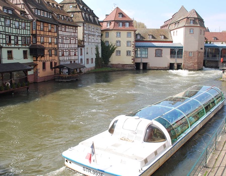 Week-end découverte avec promenade en bateau-promenade à Strasbourg - 3*