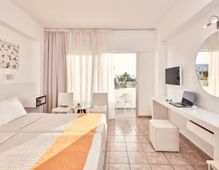 Hôtel Atlantica Sancta Napa **** - 4