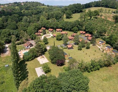 Camping Les Chalets de Thegra 3* - 3
