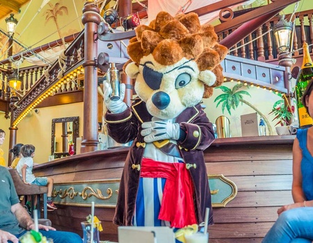 Escapade Gourmande en Famille avec Chambre Quadruple et Entrées pour Nigloland ! - 4*