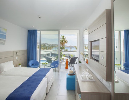 Hôtel Limanaki Beach Hotel *** - 4