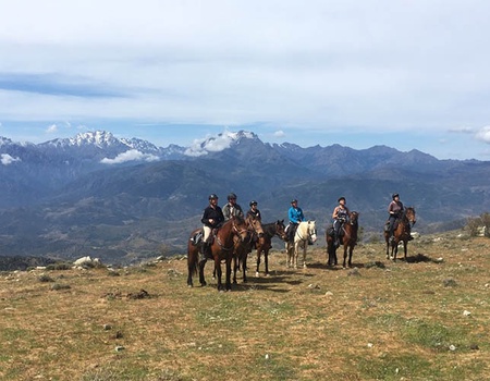 Circuit avec Randonnée Itinérante à Cheval entre lacs et sommets (5 jours à cheval) - Image 2