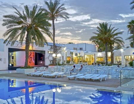 Hôtel Hari Club Beach Resort by Ôvoyages 4* - 4