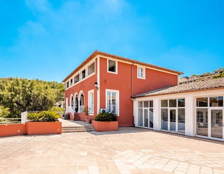 Résidence Pierre & Vacances Les Restanques du Golfe de Saint Tropez - Grimaud, Côte d'Azur - Image 2