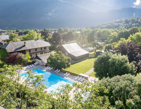 Camping Romanée - la Ferme de la Serraz, 5* - 2