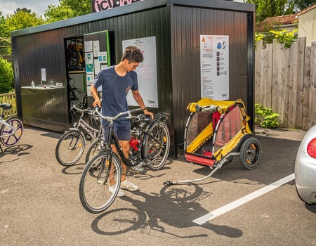 Camping Les Pirons, 5* - 5