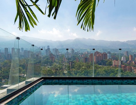 Hotel York Luxury Suites Medellin 5* - 2
