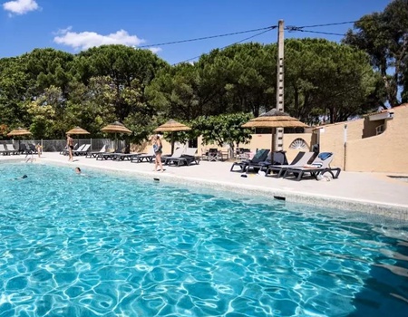Camping Hameau des Pins 3* - 3