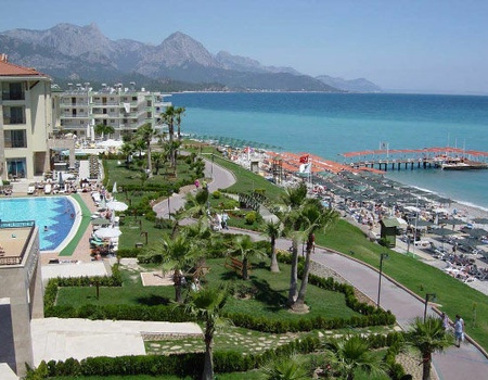 Ambassador Plaza 4* - 1