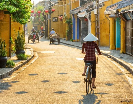 LA GRANDE TRAVERSEE DE L'INDOCHINE - 4