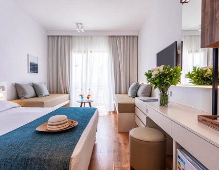 Hôtel Louis Phaethon Beach 4* - 2