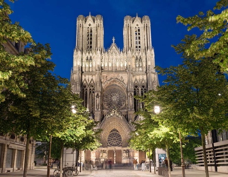 Faites une halte à Reims dans un appartement confortable ! - 3*
