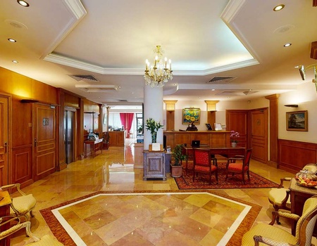 Séjour romantique et pétillant à Cannes - 4* - 5