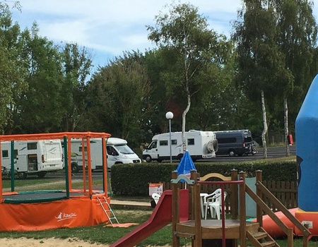 Camping Le Mont Joli Bois, 3* - 4