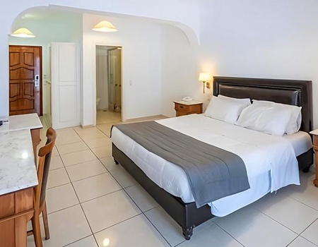 Hôtel Smy Mediterranean White Santorini 4*  (Adult Only +18 ans) - Santorin (île de), Grèce - Image 4