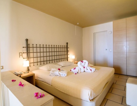 Antinea Suite Hotel and Spa 4* - 5